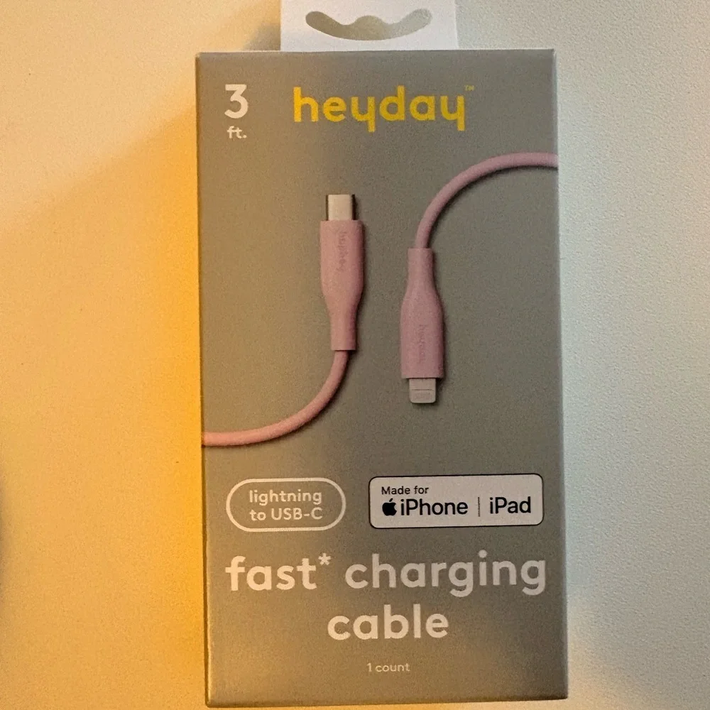 Heyday Lavender Lightning to USB-C Cable